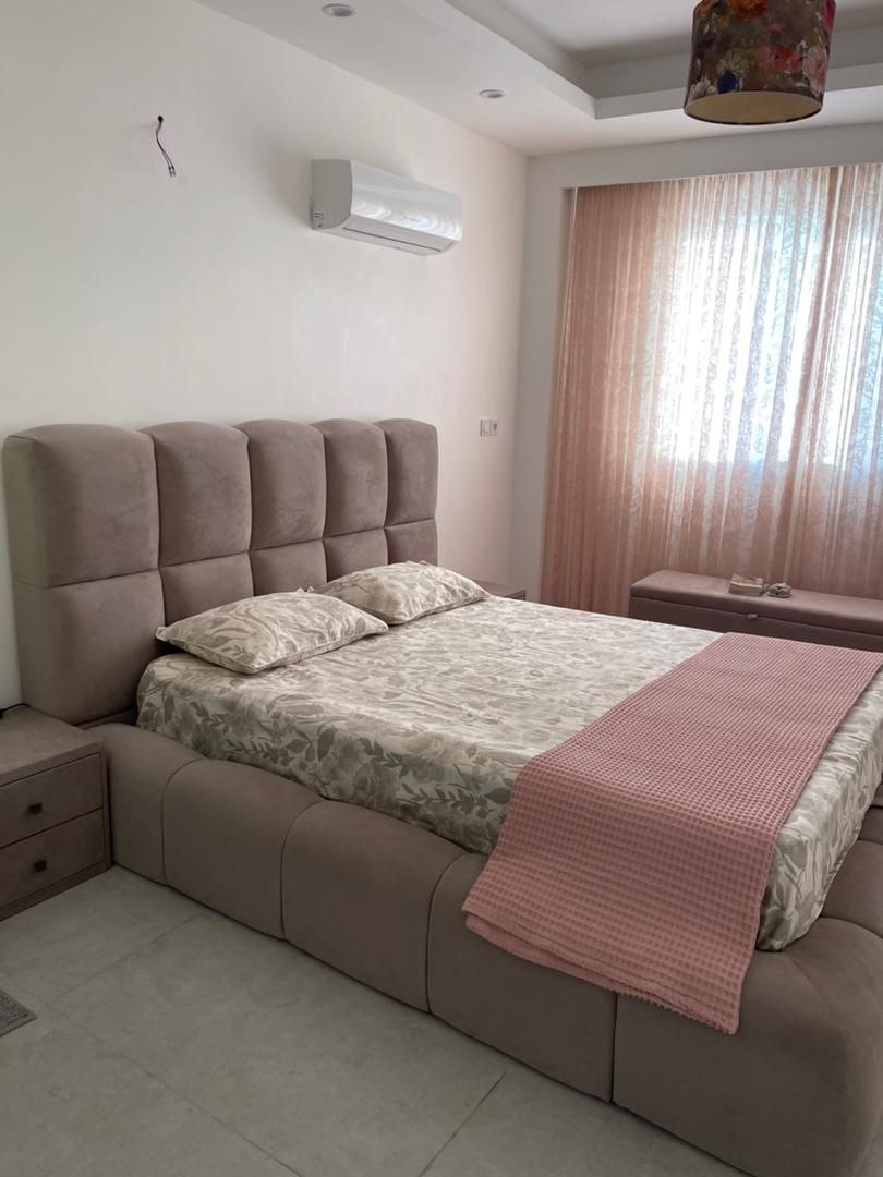 تخت باکس مدل کنگره نگین‌باکس